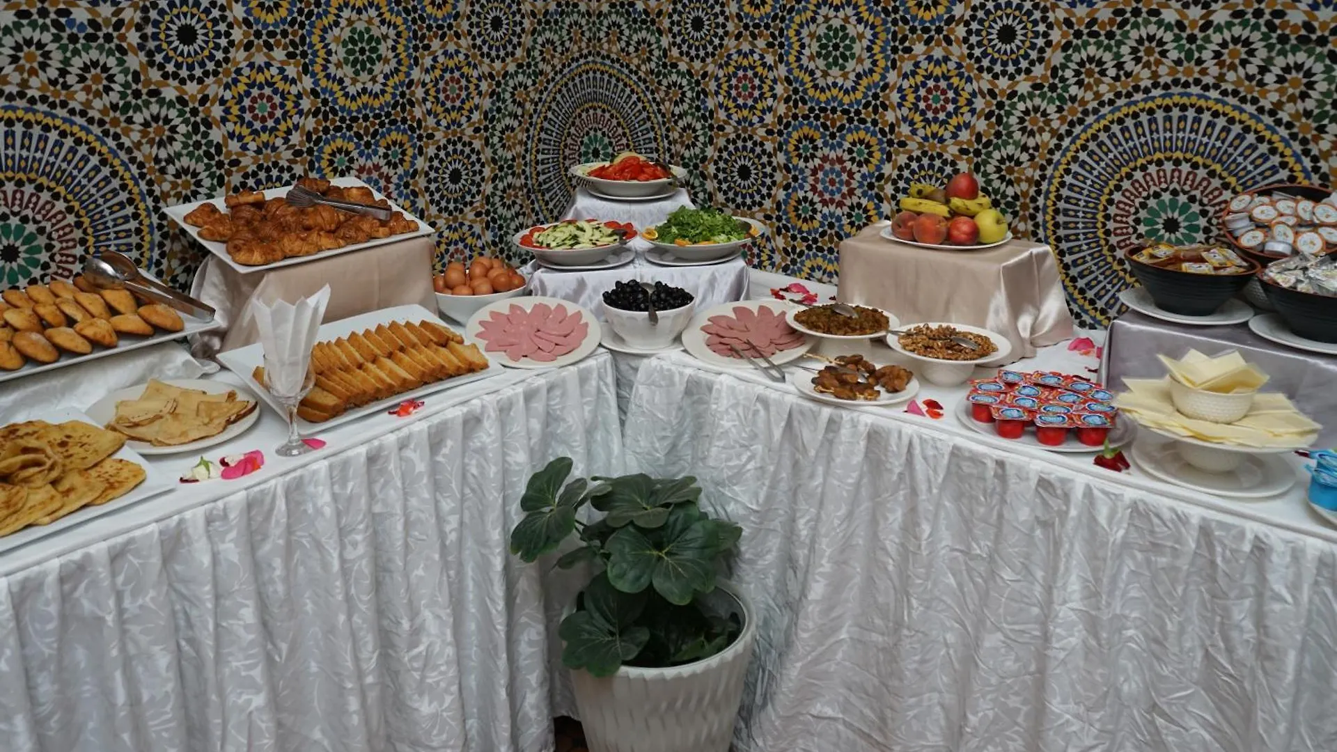 Hotel Nouzha Fes