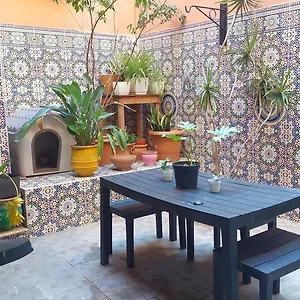 bel-appartement-en-plein-centre-val-fleuri.hotels-casablanca.net/